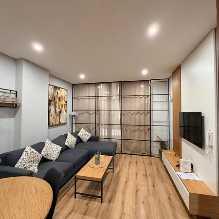 Lägenhet Prayla Luxury 2bd Near Delijorgji