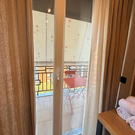 Prayla Luxury 2bd Near Delijorgji Lägenhet Tirana