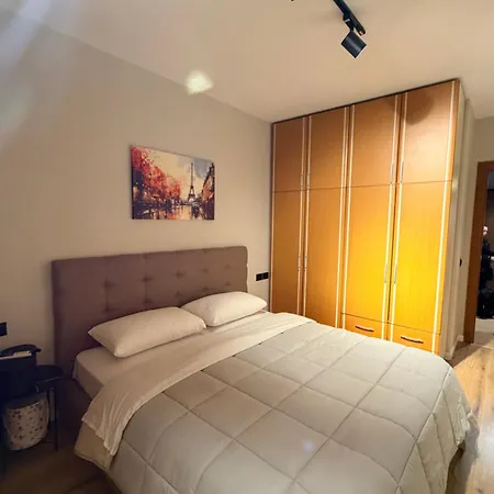 Prayla Luxury 2bd Near Delijorgji Lägenhet